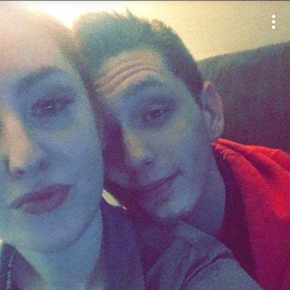 Meet your Posher, Derrick - Picture 1 of 1